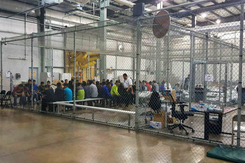 In den USA wurden Kinder von ihren Familien getrennt.