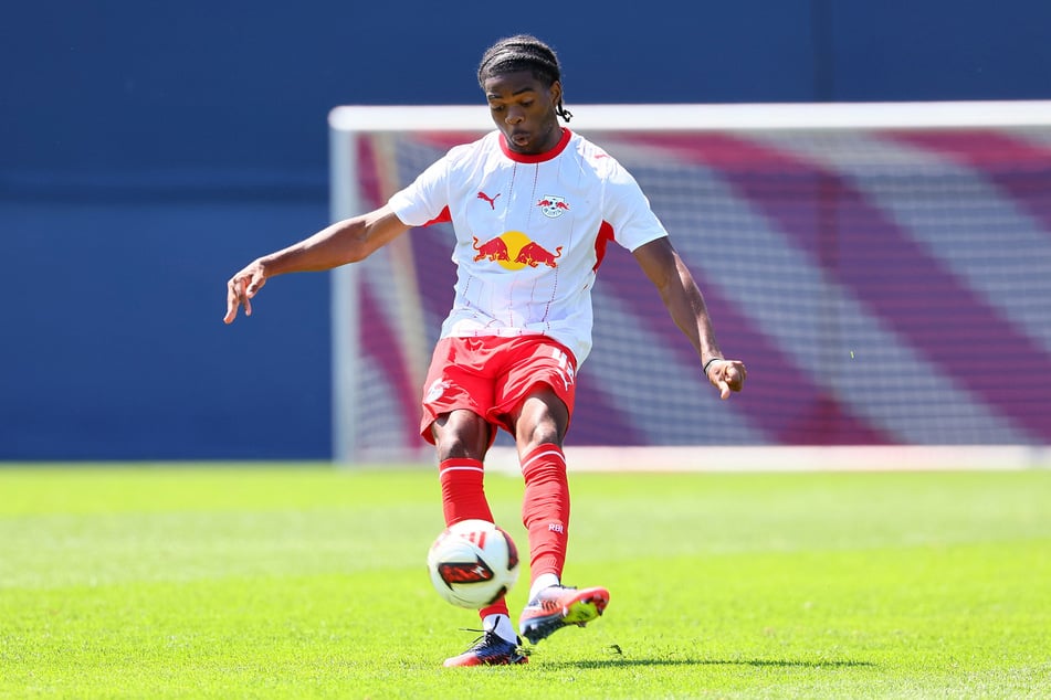 Joyeux Masanka Bungi (19) schließt sich dem VfB Stuttgart II an.