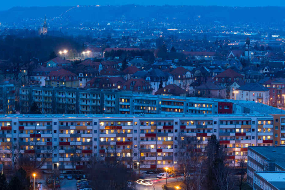 Der Großvermieter besitzt in Dresden etwa 38.500 Wohnungen.