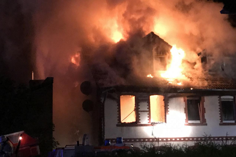 Innerhalb kürzester Zeit stand die Wohnung in Vollbrand.