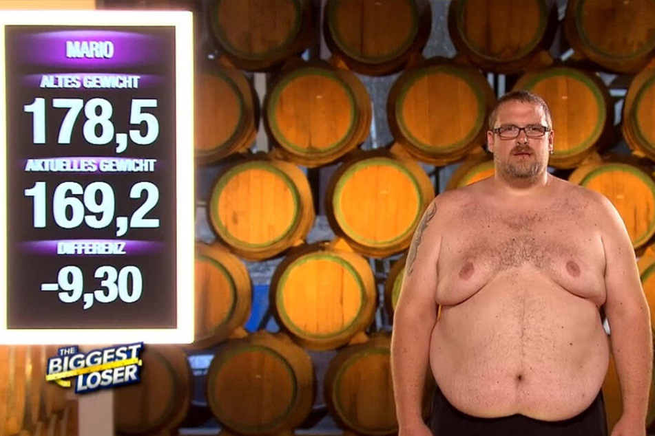 Von Woche zu Woche speckt Mario kräftig ab. In 14 Tagen hat der Sachse schon 26 Kilo abgenommen.