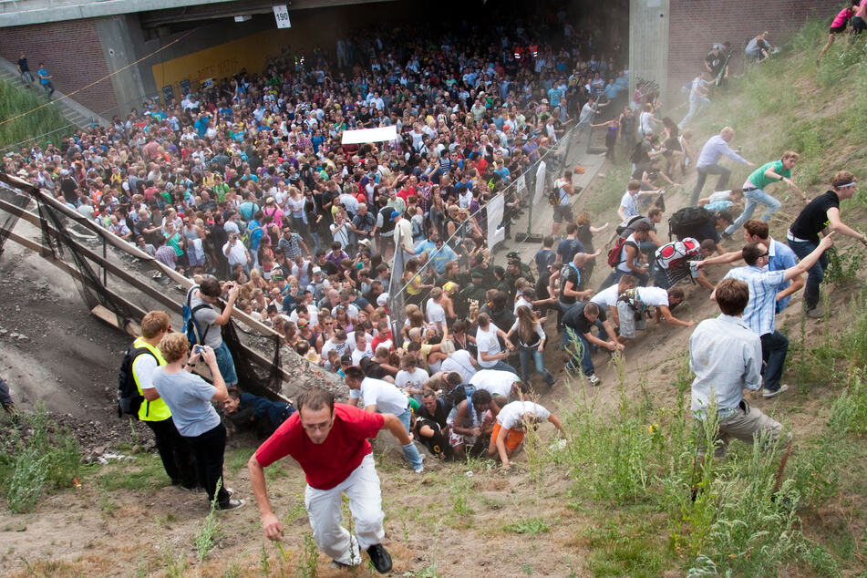 Bei der Loveparade-Katastrophe kamen 21 junge Menschen ums Leben. (Archivfoto)