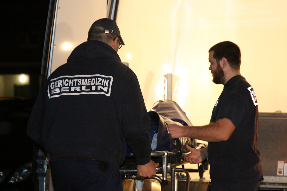 Die 38-jährige Homa Zaher und ihre neunjährige Tochter Tajala wurden erstochen in ihrer Wohnung gefunden.