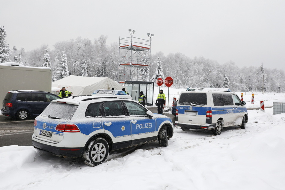 Die Bundespolizei hat auch am Wochenende wieder im Erzgebirge an der Grenze kontrolliert.