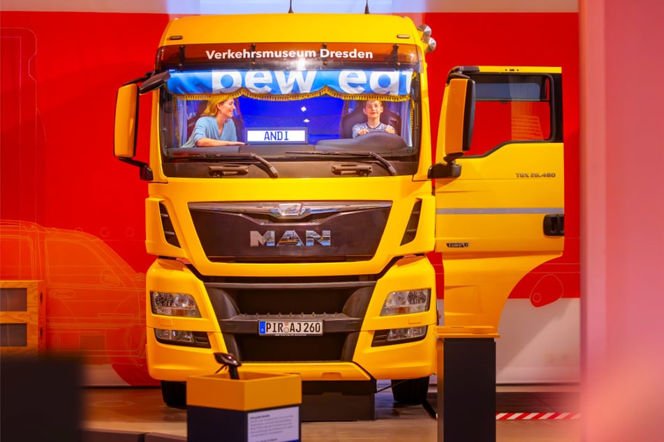 Wer später Trucker werden möchte, kann hier schon mal Probesitzen.