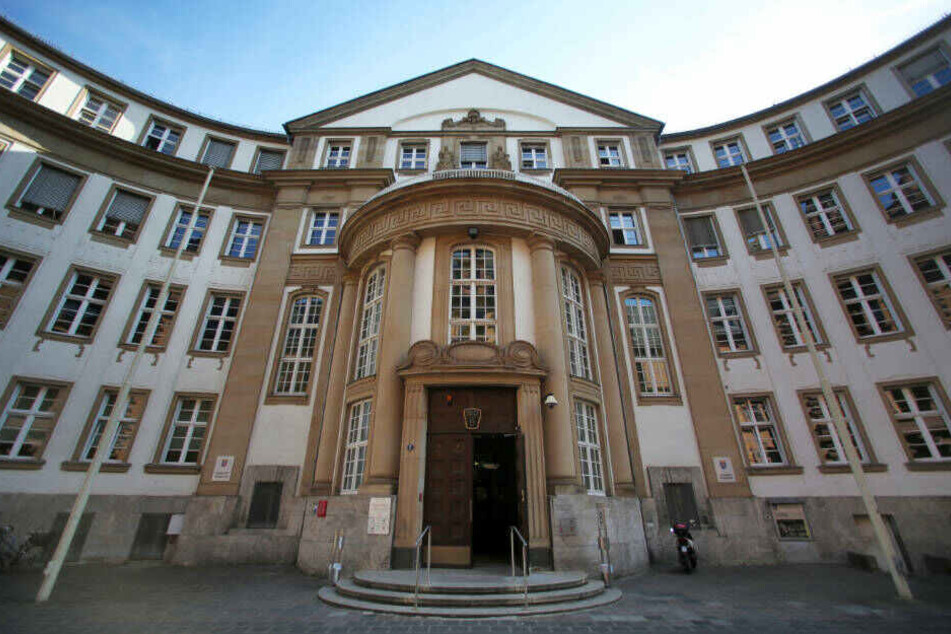 Zunächst sind vor dem Landgericht Frankfurt drei Verhandlungstage angesetzt (Archivbild).