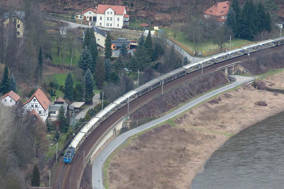 Vor allem der Güterzugverkehr raubt den Bewohnern des Elbtals den Schlaf.