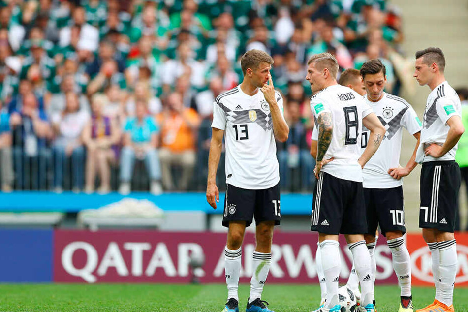 Hängende Köpfe beim deutschen Team nach der Mexiko-Niederlage. War der Erwartungsdruck zu groß?