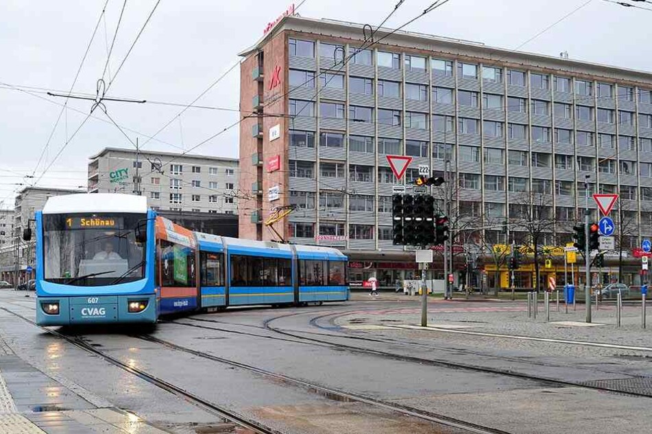 Die Linien 1 und 2 fahren ab Montag nicht über Bahnhof-/Brücken-/Straße der Nationen.