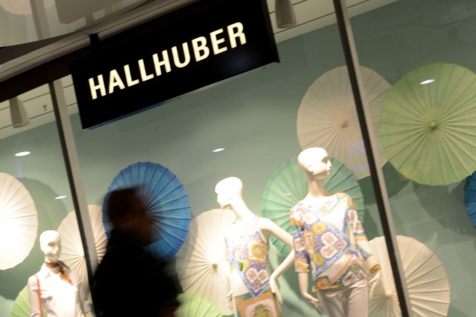Die Münchener Modekette Hallhuber geht zum größten Teil nun an den britischen Investor.