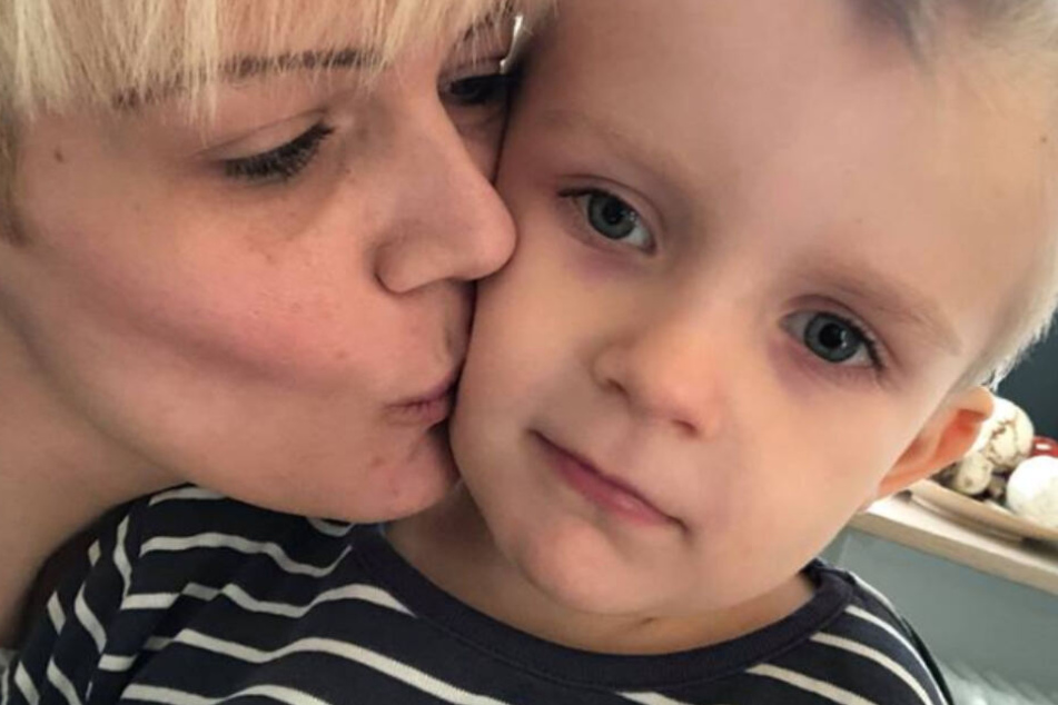 Um Hilfe für ihren Sohn Sammy zu erhalten, musste Mama Nadja Föber eine Menge Hürden auf sich nehmen.