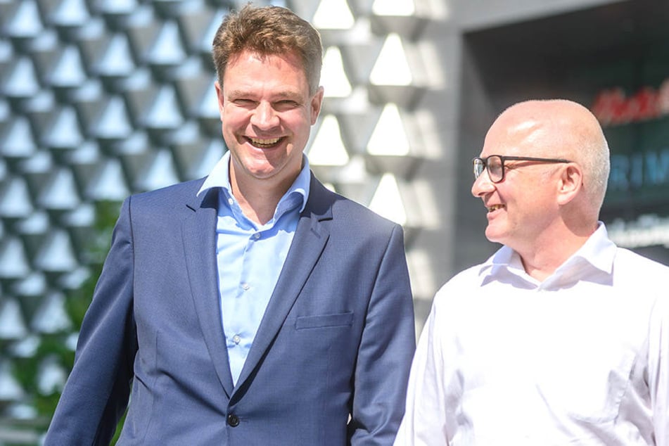 Wachwechsel in der Centrum Galerie: Jürgen Wolf (57, r.) übernimmt den Chefposten von Dirk Fittkau (47).
