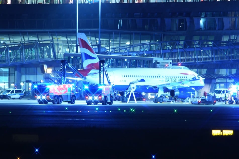 Wegen eines technischen Defekts kam es zum Großeinsatz am Stuttgarter Flughafen.