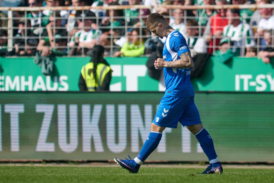 Mit seinem 12. und 13. Treffer hatte Mateusz Zukowski (l., 24) erneut erheblichen Anteil am Sieg.