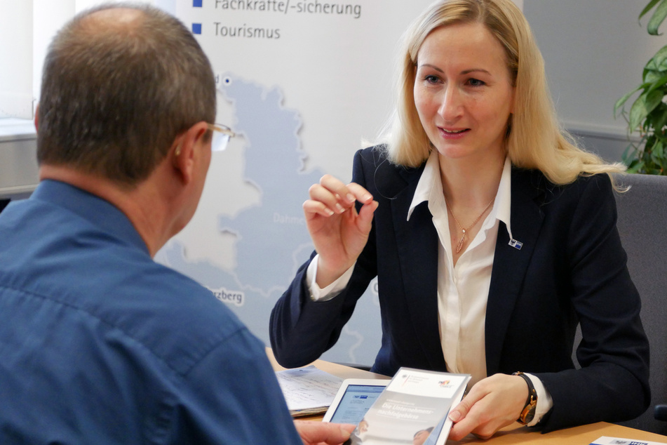 Anja Beck ist eine der drei Nachfolgeplanerinnen bei der IHK Cottbus. Sie ist Teil eines brandenburgweiten Projektteams „Sensibilisierung Unternehmensnachfolge“.