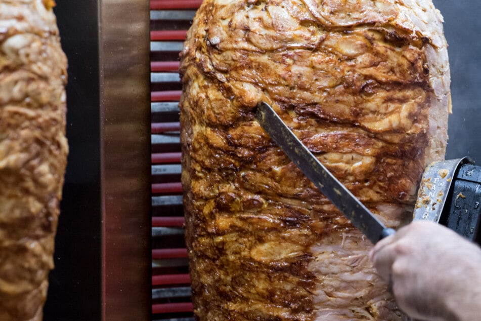 In 428 Fällen hätten Döner eigentlich als Drehspieß verkauft werden müssen.