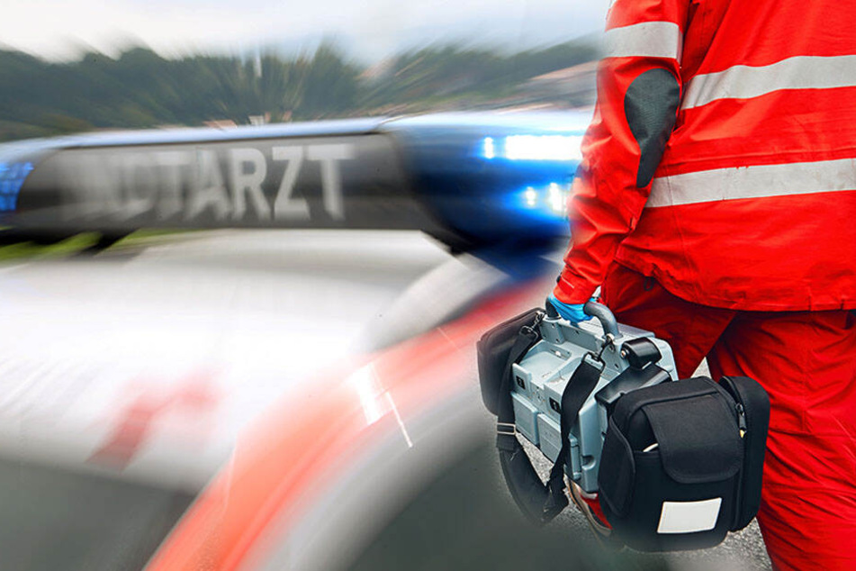 Vor der Notaufnahme wurde ein 39-jähriger Rettungssanitäter brutal zusammengeschlagen. (Symbolbild)