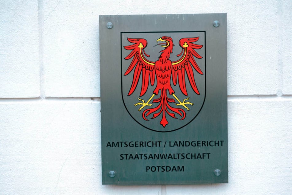 Das Oberlandgericht hat am Donnerstag den Haftbefehl gegen den 64-Jährigen aufgehoben. (Symbolbild)