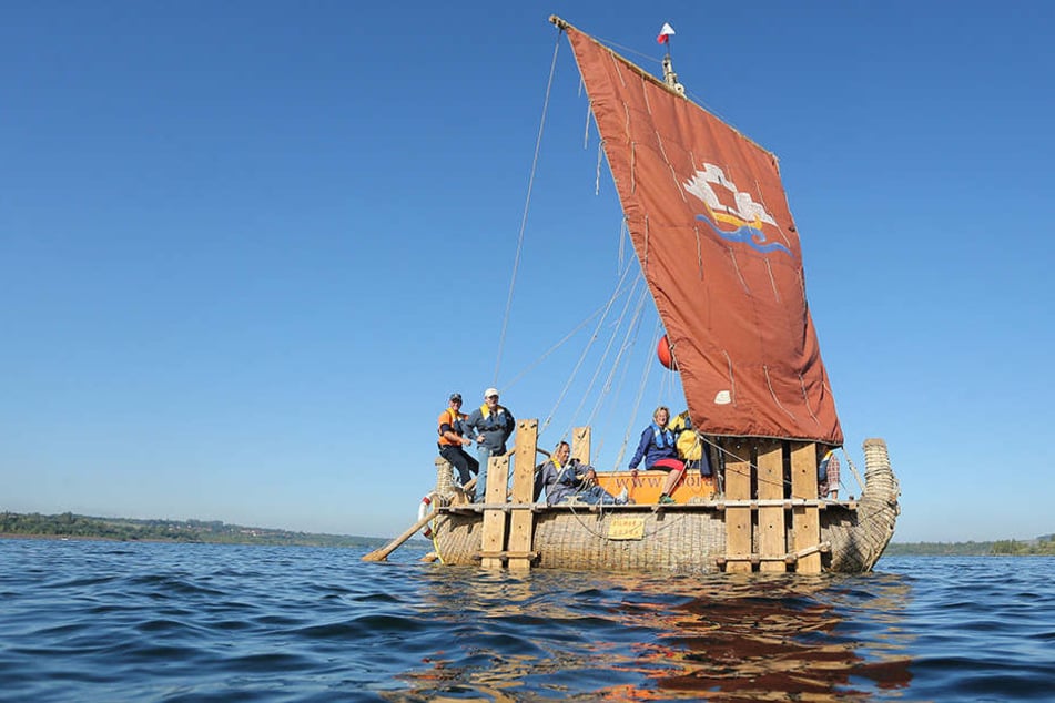 Mit so einem Schilfboot will Dominique Görlitz von Sotchi aus über das Schwarze Meer ins Mittelmeer, bis nach Kreta fahren.