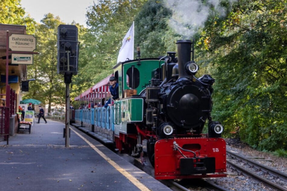Auch die Parkeisenbahn Chemnitz heißt den Herbst willkommen. (Archivbild)