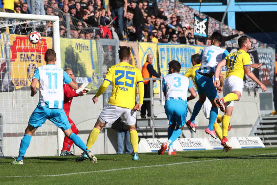 Hier trifft Kostadin Velkov zum 1:0 für den CFC.