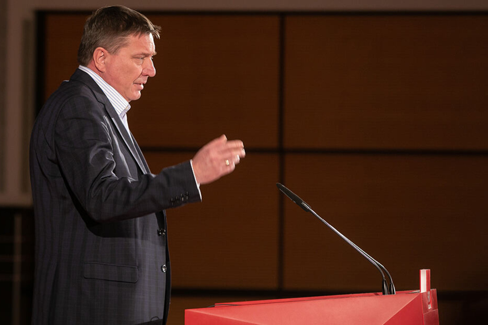 Mario Pecher konnte sich nicht durchsetzen, verlor knapp gegen Irina Rudolph-Kokot .