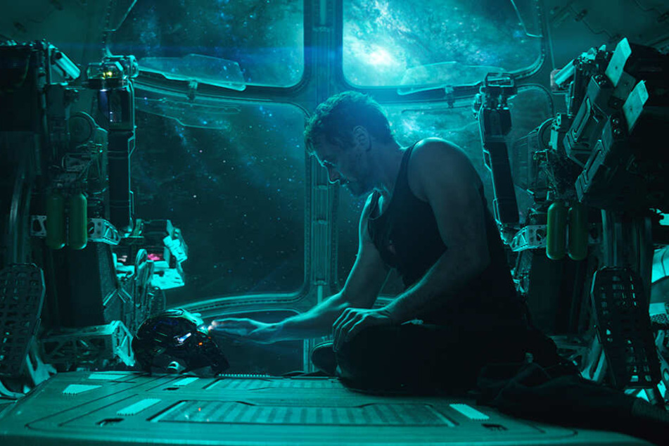Iron Man alias Tony Stark (Robert Downey Jr.) befindet sich in einer verzweifelten Lage.