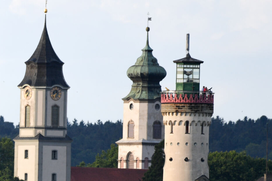 Die Stadt kündigte an, die Presse am Nachmittag zu informieren.