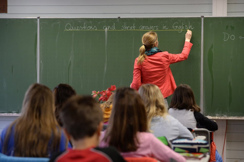 Lehrer bleiben von dem geplanten Stellenabbau mindestens bis 2030 verschont.