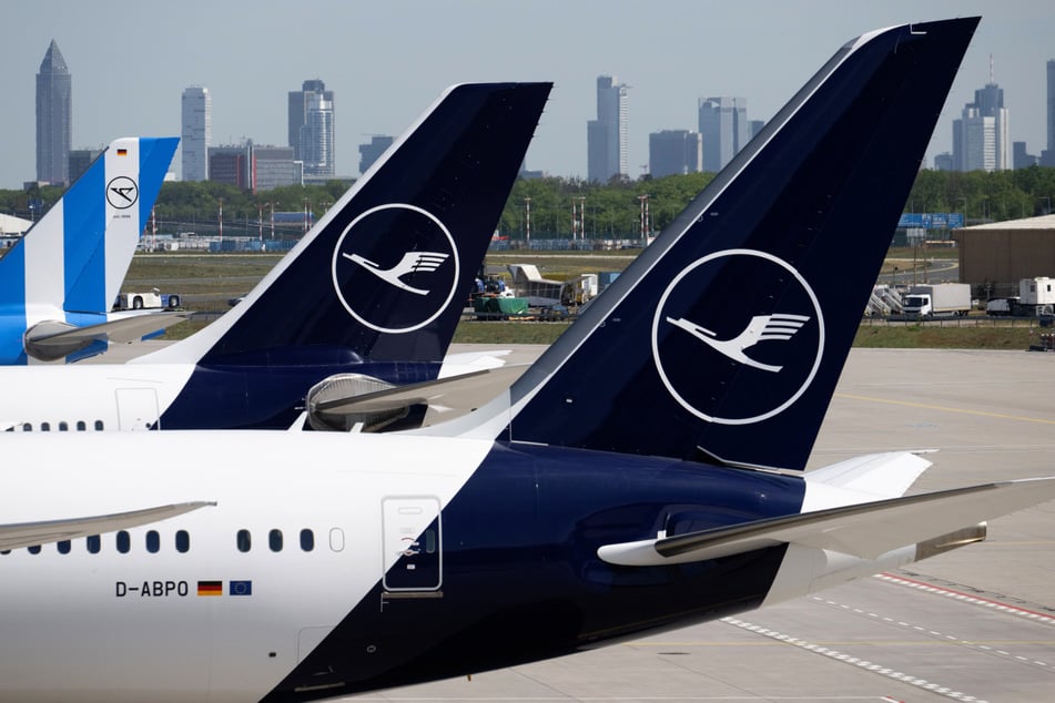 Die Lufthansa hat auf die möglichen Einschränkungen reagiert und vorsorglich Maßnahmen ergriffen, um den regulären Flugbetrieb aufrechtzuerhalten. (Archivbild)