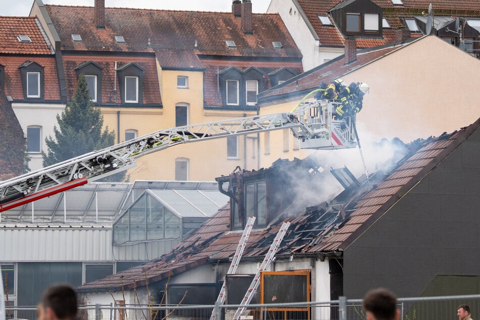 Einsatzkräfte konnten den Brand löschen.