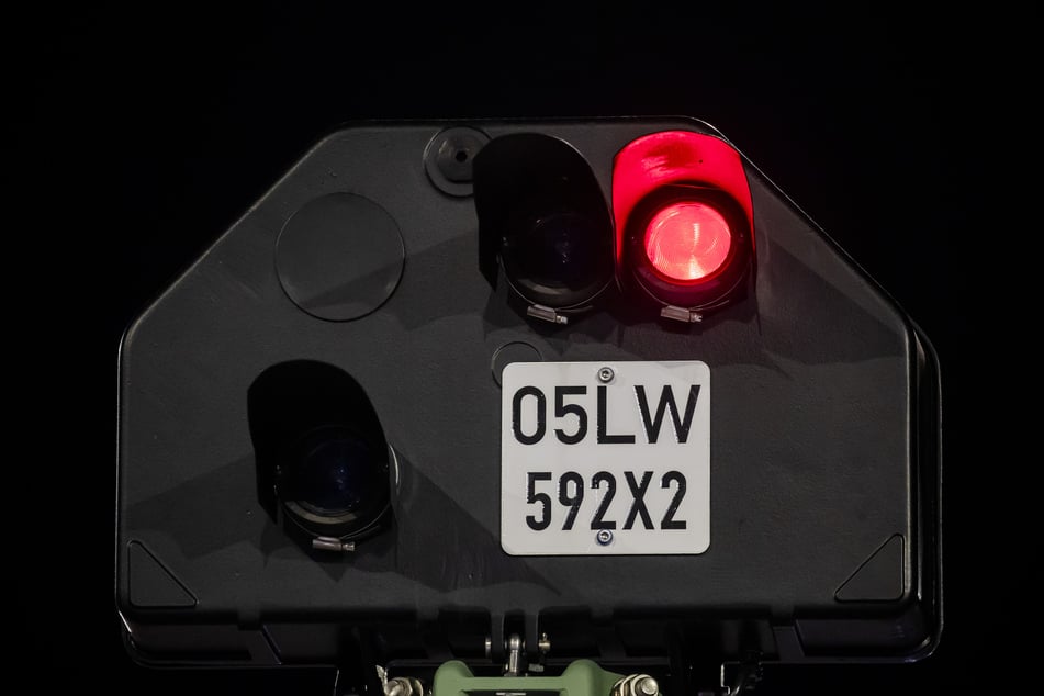 Wegen einer Stellwerksstörung können die Signale auf der Strecke Görlitz-Bischofswerda seit Montagnachmittag nicht bedient werden. (Symbolfoto)