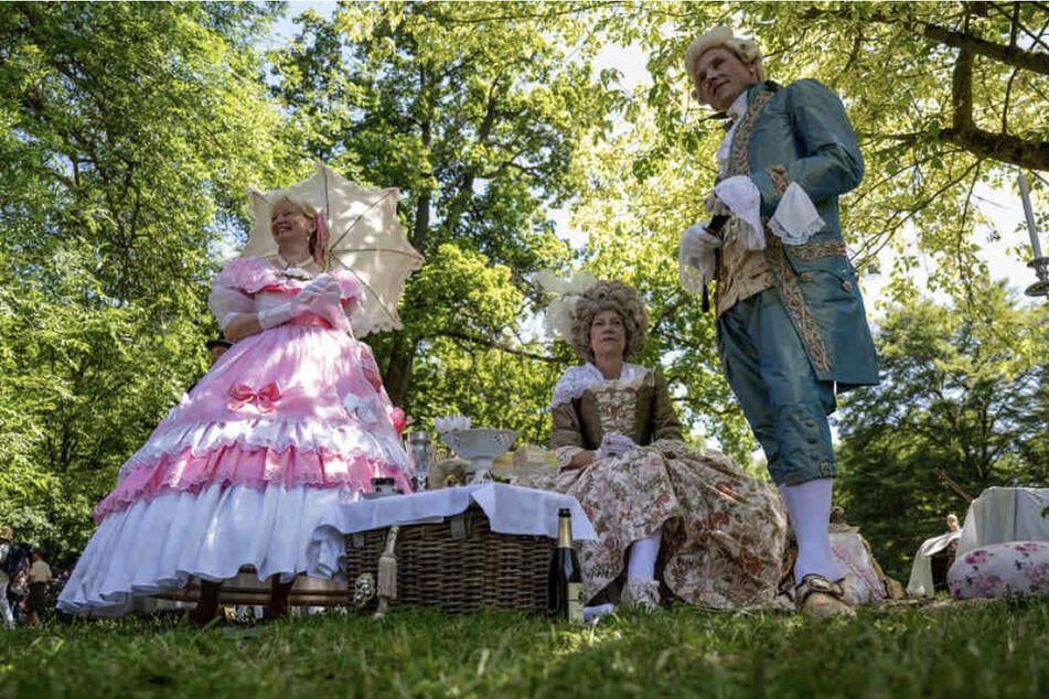 Beim Viktorianischen Picknick werden wieder einige extravagante Kostüme zu sehen sein.