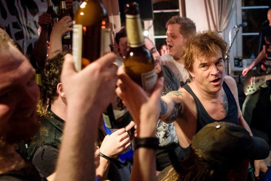 Über 100.000 Flaschen Bier wurden laut Manager Patrick Orth hinter der Bühne getrunken.
