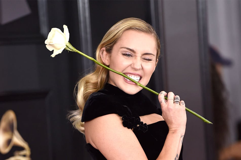 Popstar Miley Cyrus meldet sich musikalisch zurück.