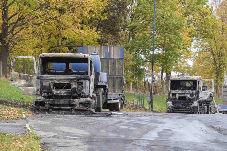 In Rodewisch waren durch den Anschlag mehrere Baufahrzeuge ausgebrannt.