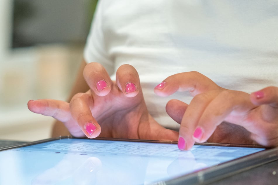 Auch das sogenannte Cybergrooming gehört zu den angewandten Methoden. (Symbolbild)