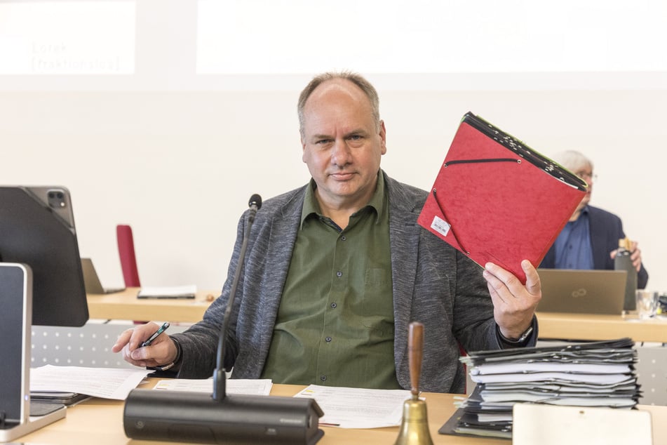 Der Punkt Regierung wurde mit vielen Punkten bewertet. OB Dirk Hilbert (FDP, 53) wird's freuen, er steht immer mal wieder in der Kritik.