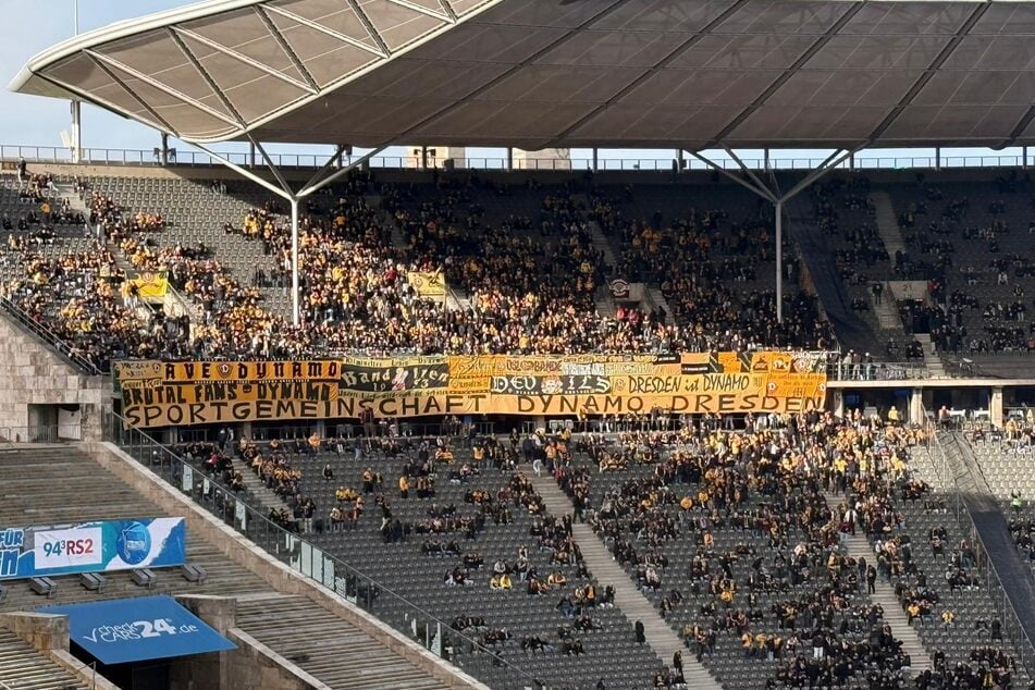 Der SGD-Fanblock füllt sich langsam, aber sicher.