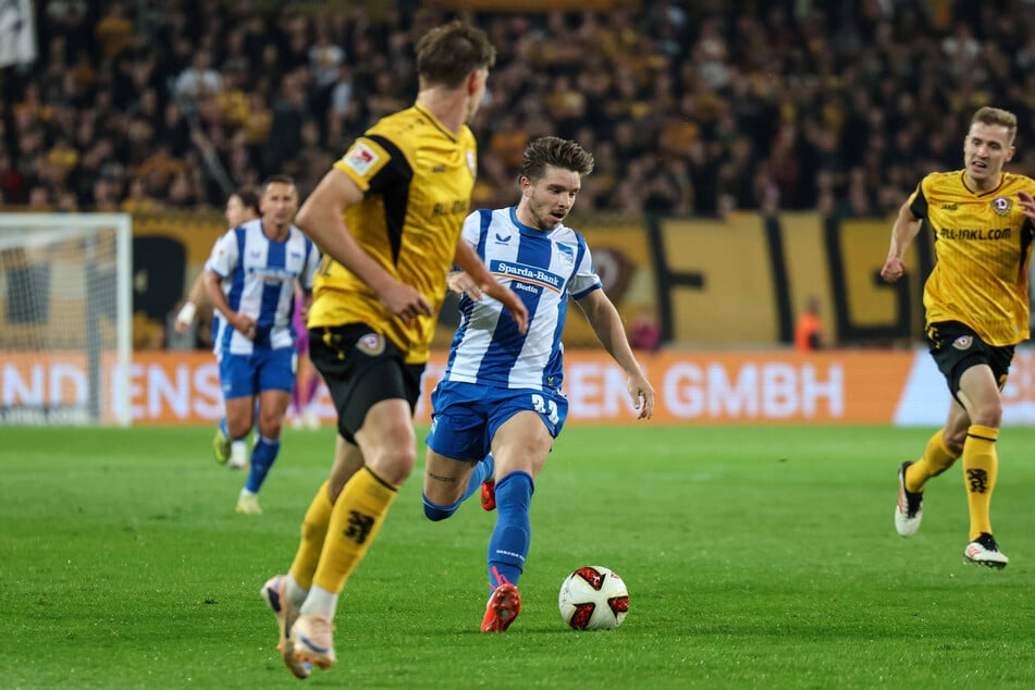 Bei der Hertha läuft es für Mads Pedersen (30, M.) wieder rund. Die Alte Dame legte einen perfekten Saisonstart hin und der Linksverteidiger hat sich in die Stammelf gespielt.