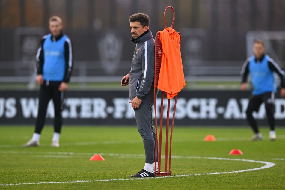 Dynamo-Fans müssen sich noch gedulden, der Trainingsauftakt wurde um einen Tag verschoben.