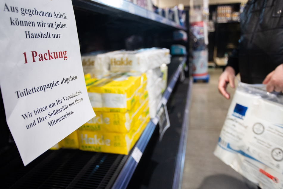 Im Frühjahr 2020 wurde der Verkauf von Klopapier zeitweise wegen der großen Nachfrage limitiert.
