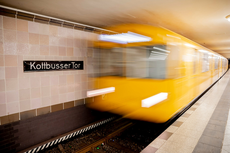 Auf dem Bahnsteig der Linie U8 am Kottbusser Tor kam es zum Streit. (Archivbild)