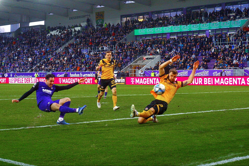 In der Hinrunde spielte der FCE fünf von neun Heimspielen unter Flutlicht, dreimal am Sonntag. Eins dieser Spiele war das Sachsenderby gegen Dynamo im Februar.