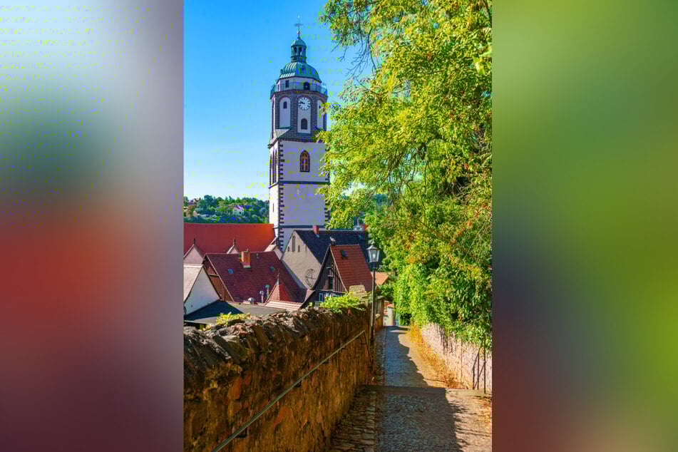 Die Meißner Frauenkirche ist die erste Kirche weltweit mit Orgelpfeifen aus Meissener Porzellan.