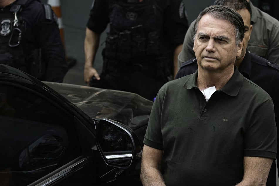 Brazil's top court bars Trump advisor from visiting Bolsonaro in prison
