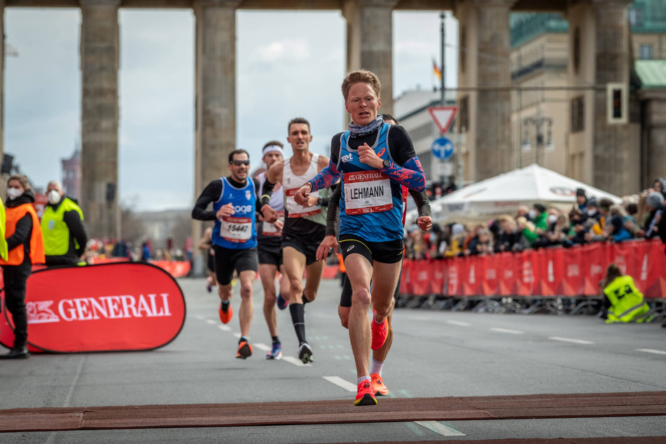 Der Schweizer Langstrecken-Läufer Adrian Lehmann (34) hat im Training für den Zürich-Marathon einen Herzinfarkt erlitten.