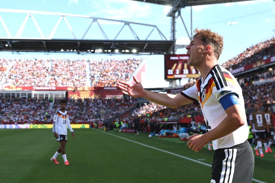 DFB-Kapitän Joshua Kimmich (31) &amp; Co. tragen heute komplett Weiß.