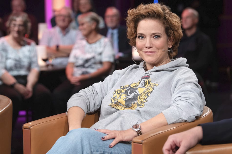 "In aller Freundschaft"-Star Muriel Baumeister gesteht: "Mein Leben lang getrunken"