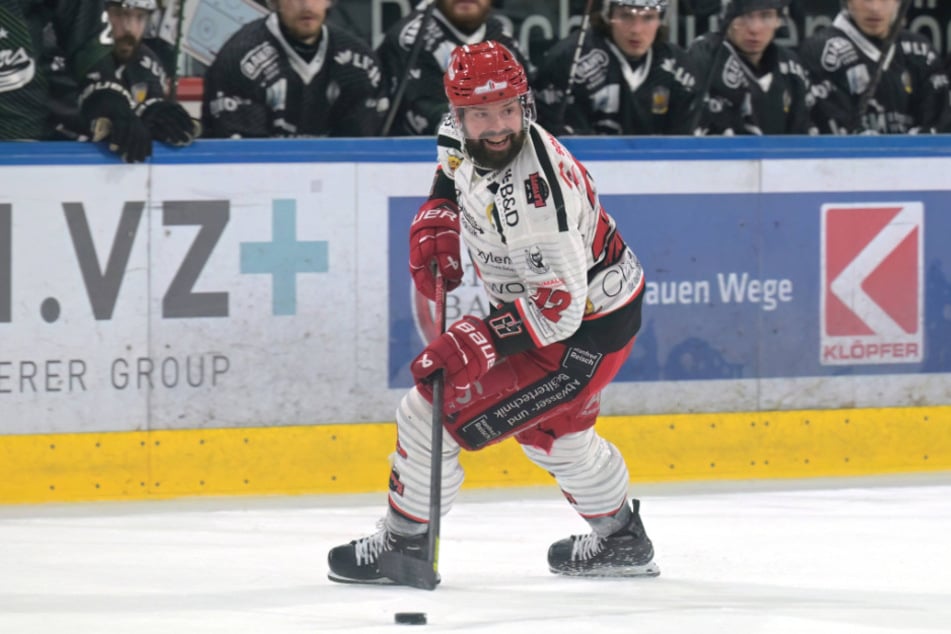 Dylan Wruck (32) kommt aus Hannover nach Crimmitschau. Den Eispiraten ist damit ein echter Coup gelungen.